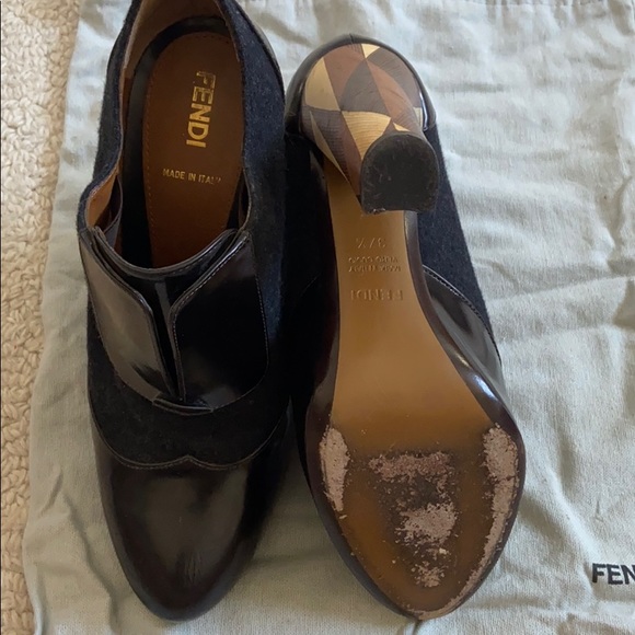 Fendi Wuthering Heights wood heeled bootie. - Picture 5 of 6